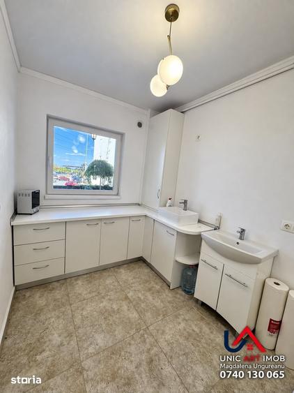 Spațiu comercial, de 59 mp, în Central