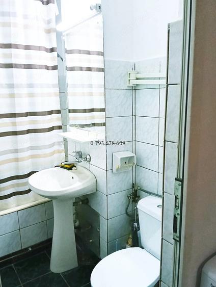 Garsonieră decomandată în Gară