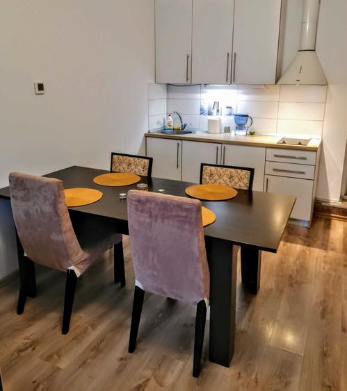 Apartament cu 2 camere decomandat în Sud
