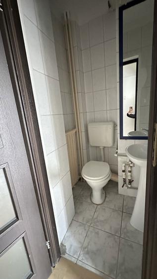 Apartament cu 4 camere decomandat în Unirii