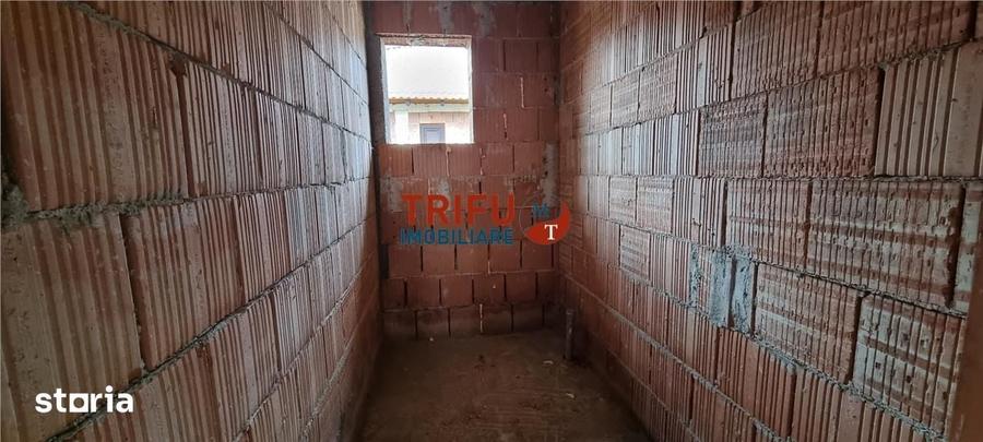 Casă cu 4 camere cu Teren 500 Mp în Ighiu