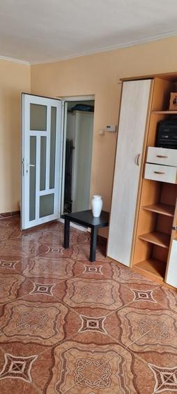 Apartament cu 2 camere decomandat în Ceardac
