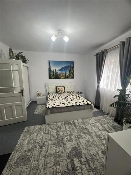 Casă individuală cu 3 camere cu Teren 2253 Mp în Josani (Măgești)