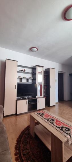 Garsonieră decomandată în Terezian