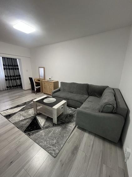 Apartament cu 2 camere decomandat în Tineretului