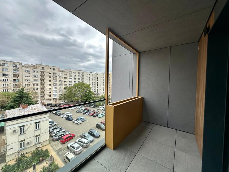 Apartament cu 3 camere decomandat în Unirii
