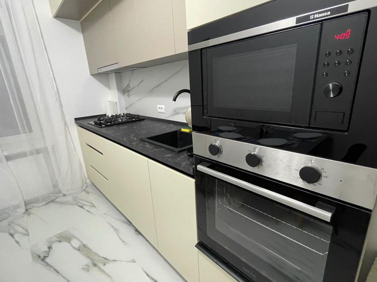Apartament cu 2 camere semidecomandat în Central