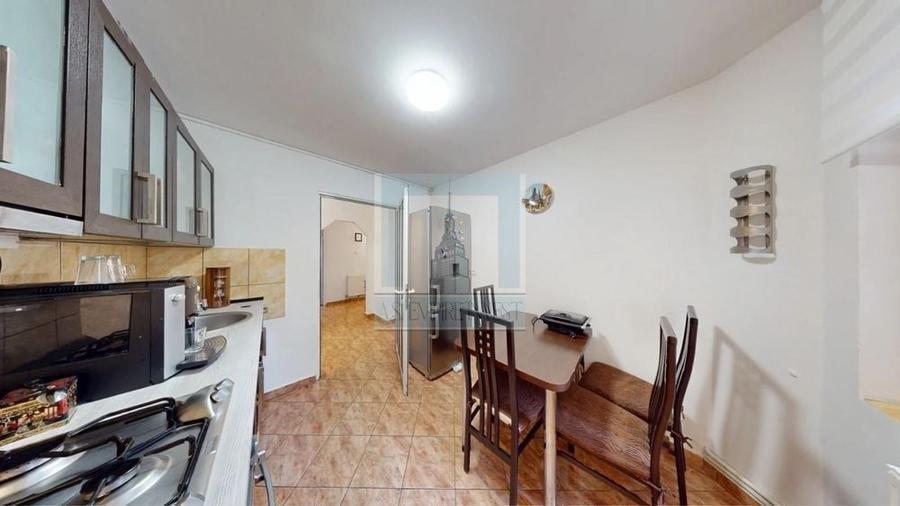 Apartament cu 3 camere decomandat, mobilat în Astra