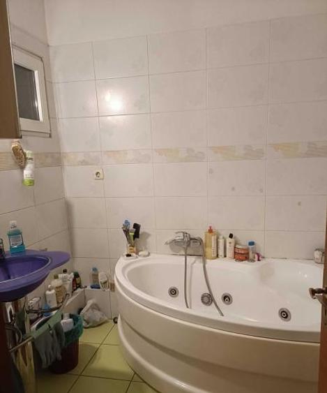 Apartament cu 3 camere decomandat, mobilat în Chișinau