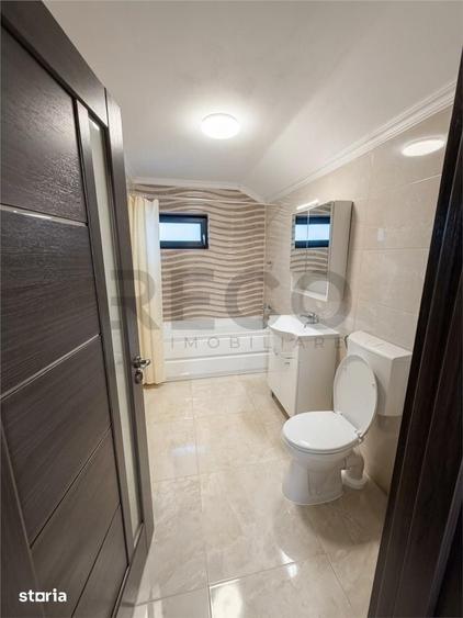 Casă cu 4 camere cu Teren 300 Mp în Sânmartin