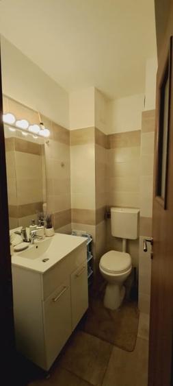 Apartament cu 4 camere, mobilat în Obor
