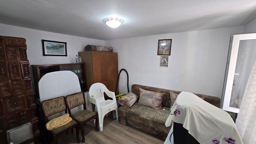 Casă cu 3 camere cu Canalizare în Nord-Est