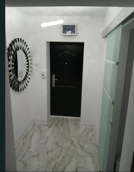 Apartament cu 2 camere decomandat, mobilat în Câmpia Libertății