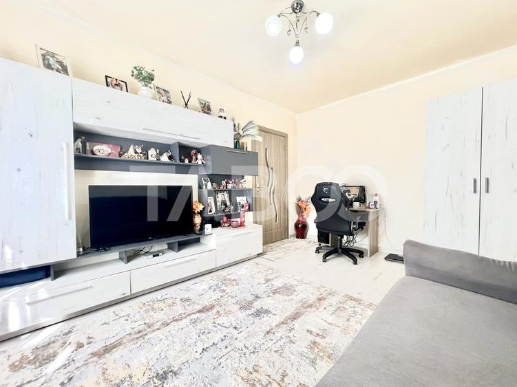 Apartament cu 3 camere semidecomandat, mobilat în Mănăștur