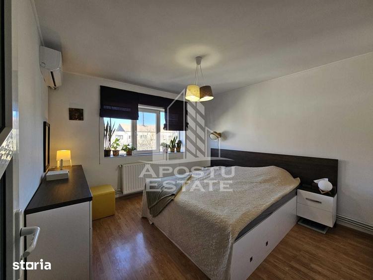 Apartament cu 3 camere decomandat în Soarelui