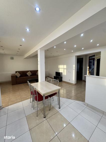 Apartament cu 3 camere în Micro 3
