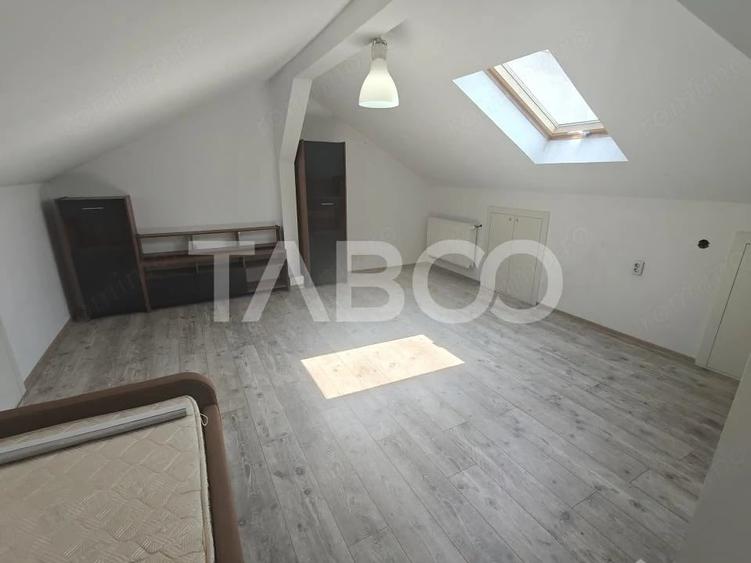 Casă cu 6 camere cu Teren 281 Mp în Tineretului