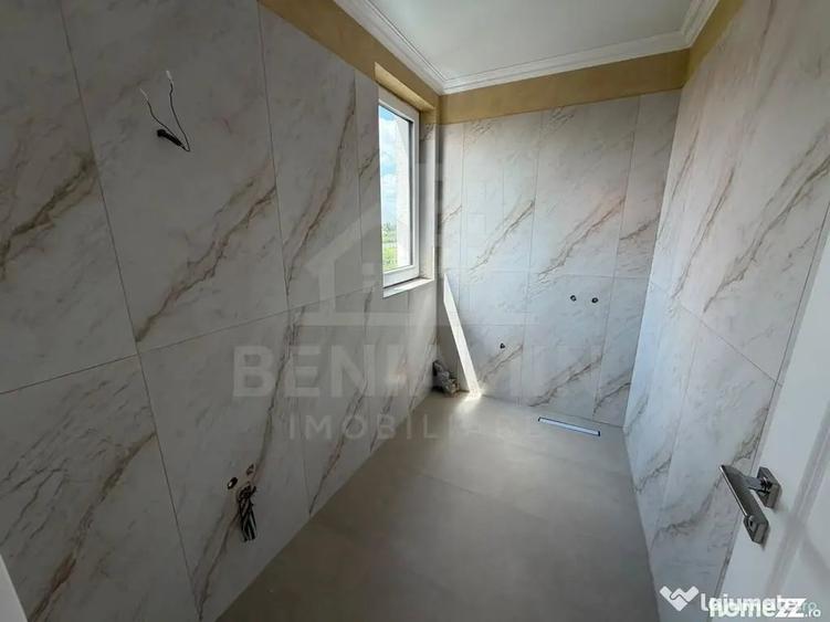Casă cu 4 camere cu Teren 250 Mp în Bariera Vâlcii