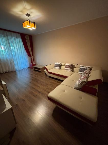 Apartament cu 2 camere decomandat în Berceni