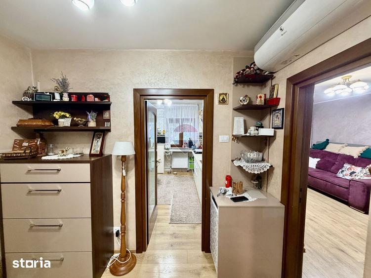 Apartament cu 3 camere în Brăilei