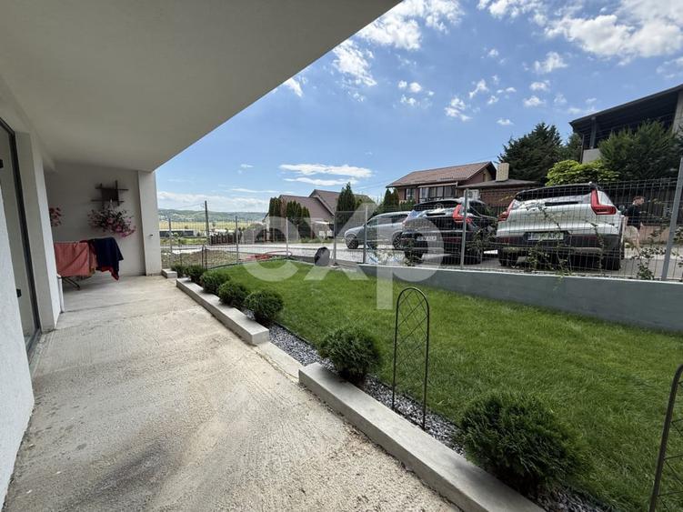Apartament cu 3 camere decomandat în Valea Lupului
