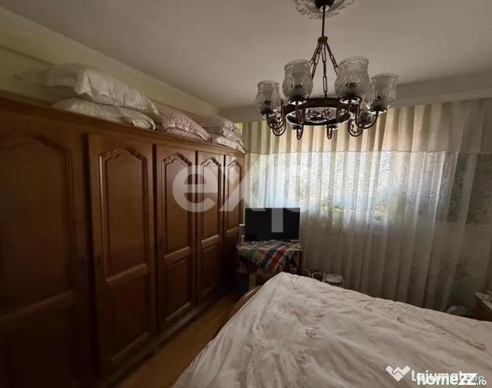Apartament cu 2 camere decomandat în Prundu