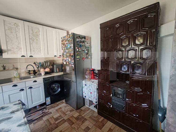 Casa spa?ioasa de vanzare 140 mp utili, teren 11 ari - 11