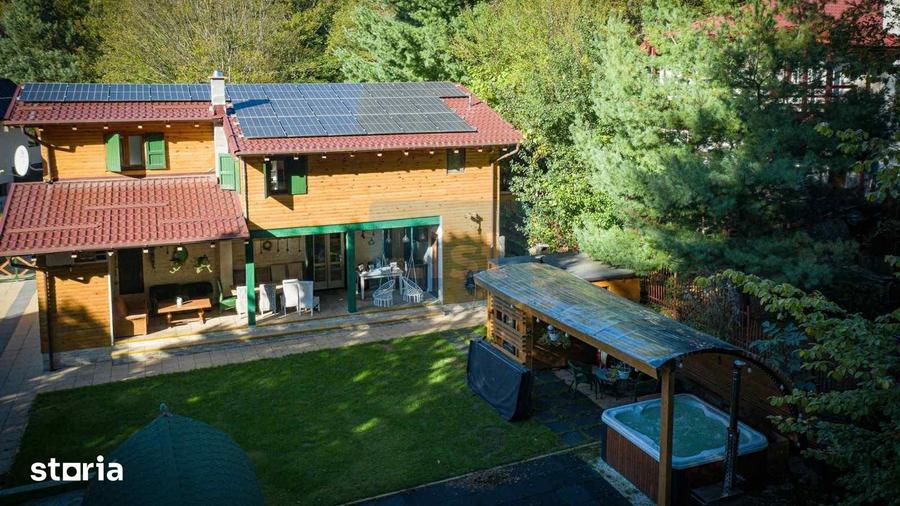 Casă cu 5 camere cu Teren 418 Mp în Văliug
