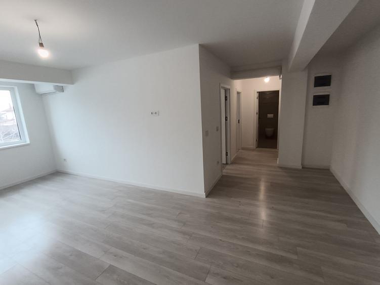 Apartament cu 2 camere decomandat în Păcurari