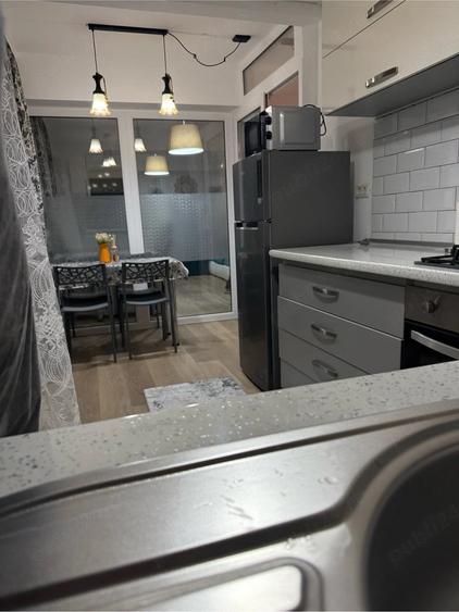 Casă cu 3 camere cu Teren 80 Mp în Brătianu