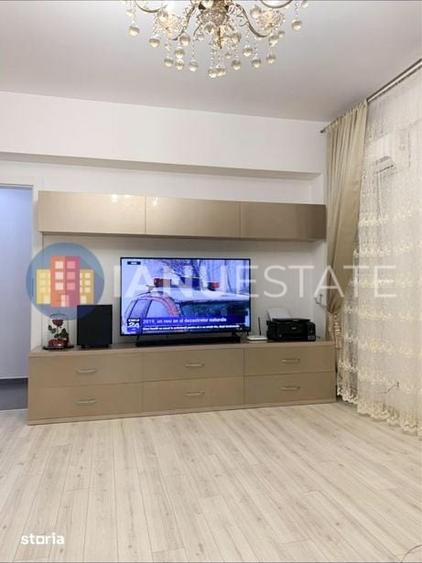Apartament cu 3 camere decomandat în Muncii