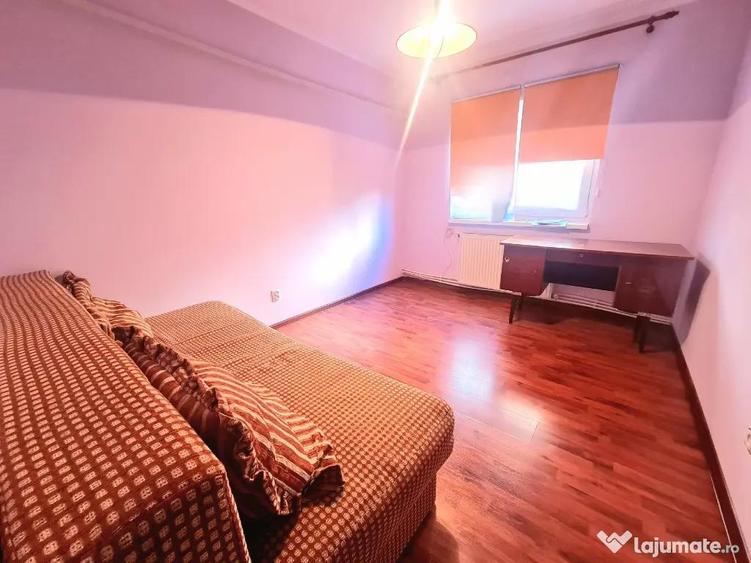 Apartament cu 3 camere decomandat în Dorobanți