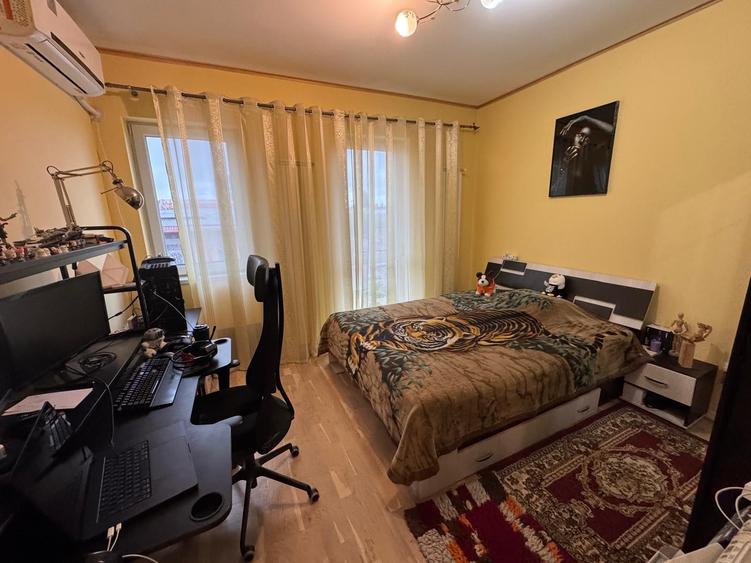 Apartament cu 3 camere decomandat în Ferdinand