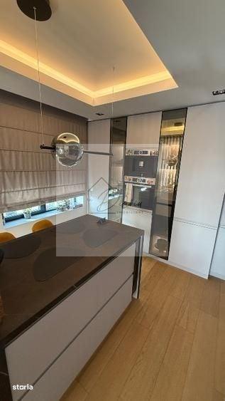 Apartament cu 3 camere în Est