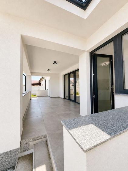 Casă individuală cu 4 camere cu Teren 460 Mp în Domnești
