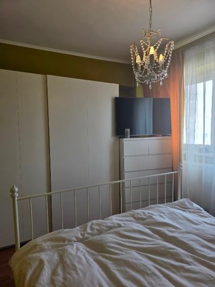 Apartament cu 2 camere decomandat, mobilat în Central