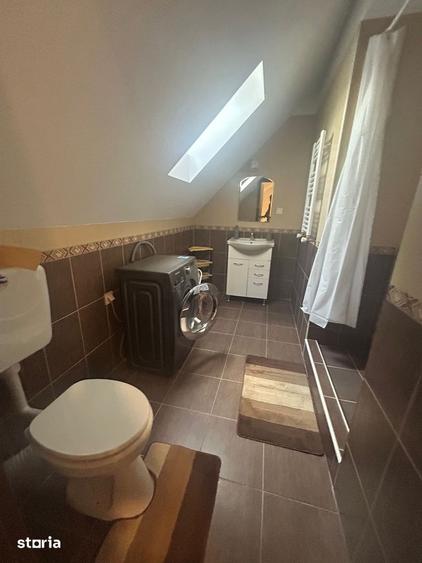 Apartament cu 3 camere în Berceni