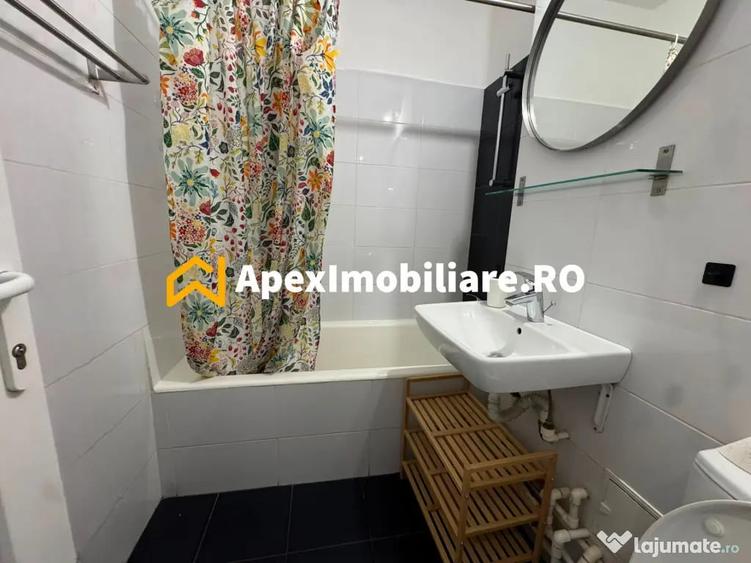 Apartament cu 2 camere semidecomandat în 1 Mai