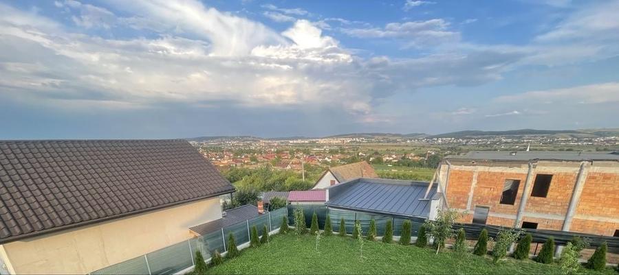 Casă cu 4 camere în Nazna