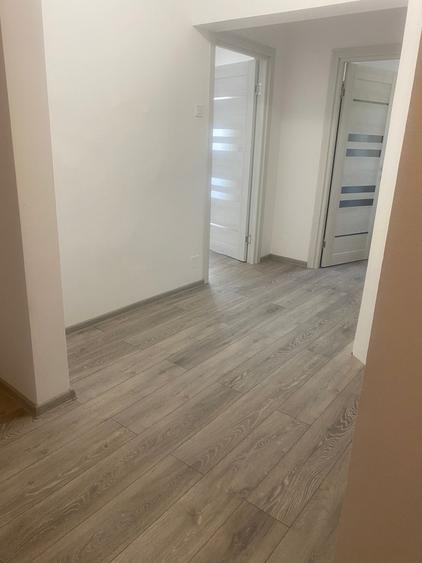Apartament 2 camere decomandat, zona FALEZA NORD - 6