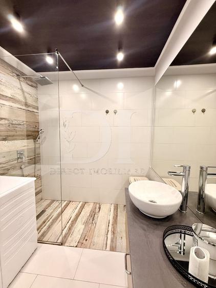 Apartament cu 2 camere semidecomandat, mobilat în Florești
