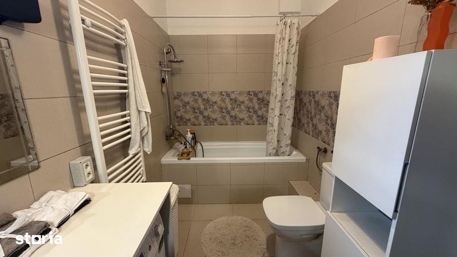 Casă cu 5 camere cu Teren 100 Mp în Chiajna