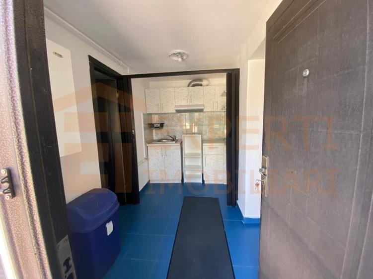 Casă individuală cu 2 camere cu Teren 90 Mp în Coiciu