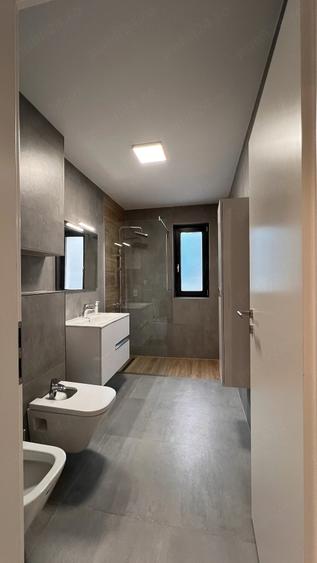 Apartament cu 2 camere semidecomandat, mobilat în Dumbrăvița