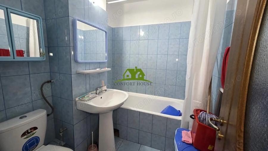 Apartament cu 2 camere semidecomandat în Ostroveni