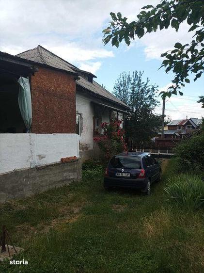 Casă cu 4 camere cu Teren 200 Mp în Corbi