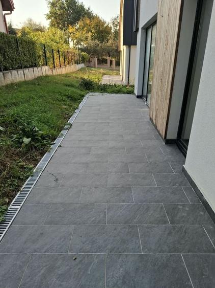Casă cu 4 camere în Valea Borcutului