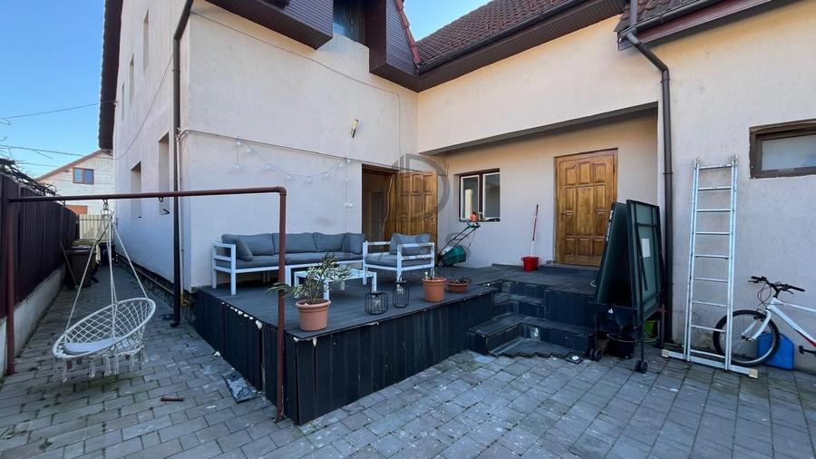 Casă individuală cu 4 camere cu Canalizare în Terezian
