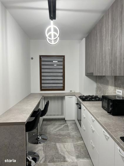 Apartament cu 2 camere, mobilat în Metalurgiei