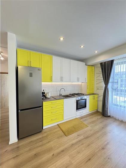 Apartament cu 3 camere semidecomandat, mobilat în Giroc — fotografia 1